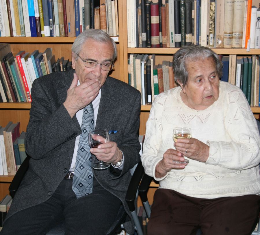 J. Zumr a A. Frolíková